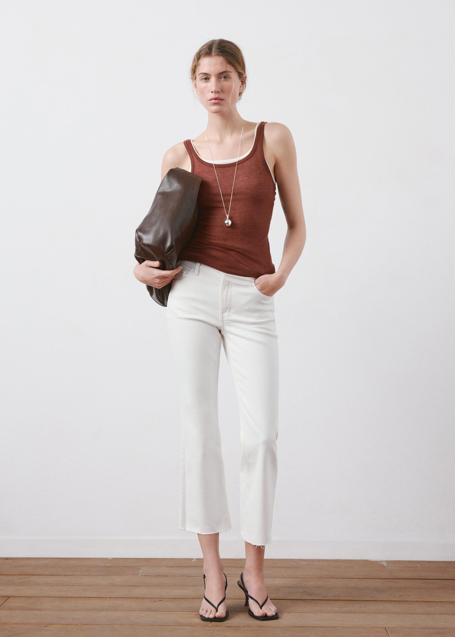 Sienna flared cropped jeans