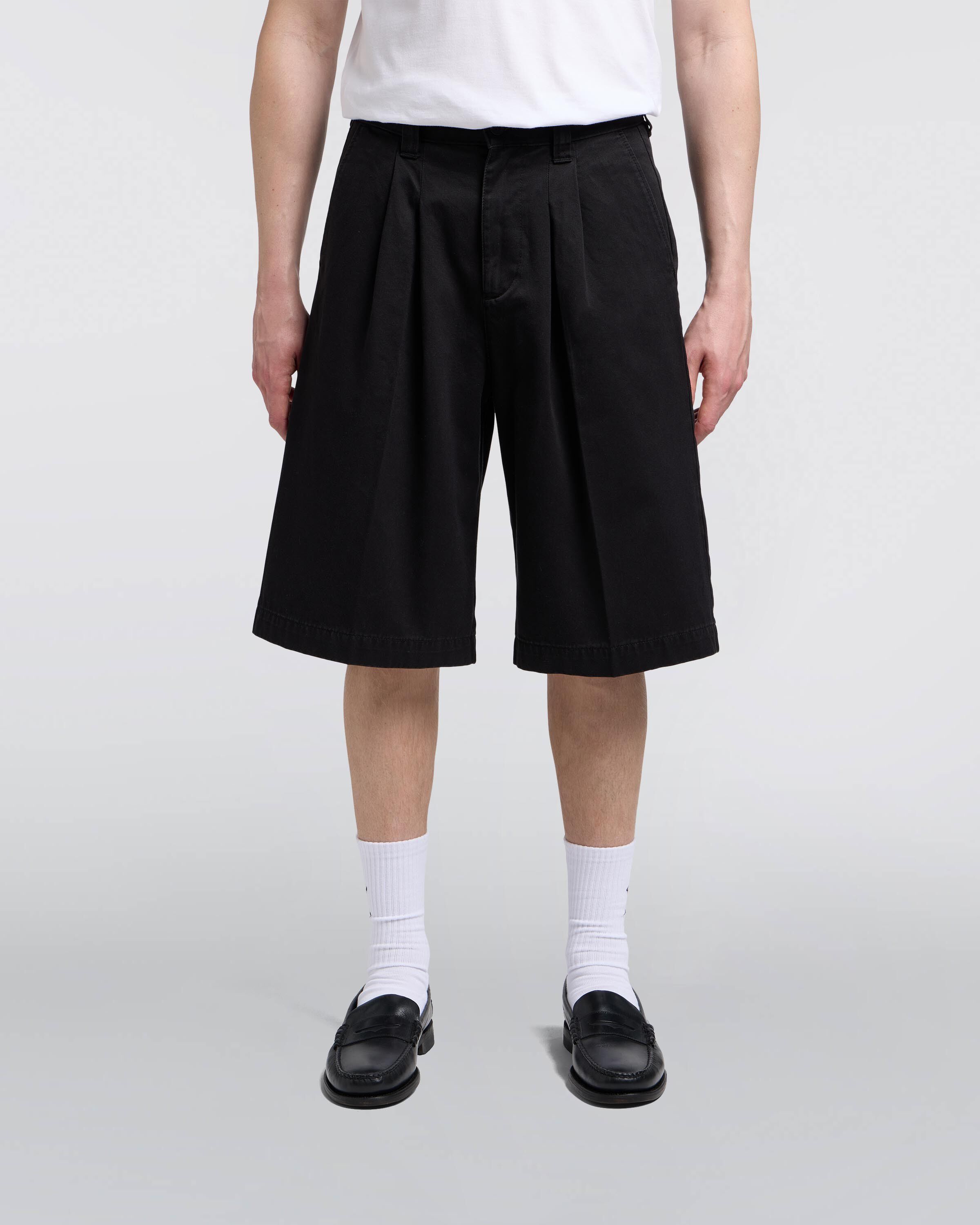 Adams Short-Black