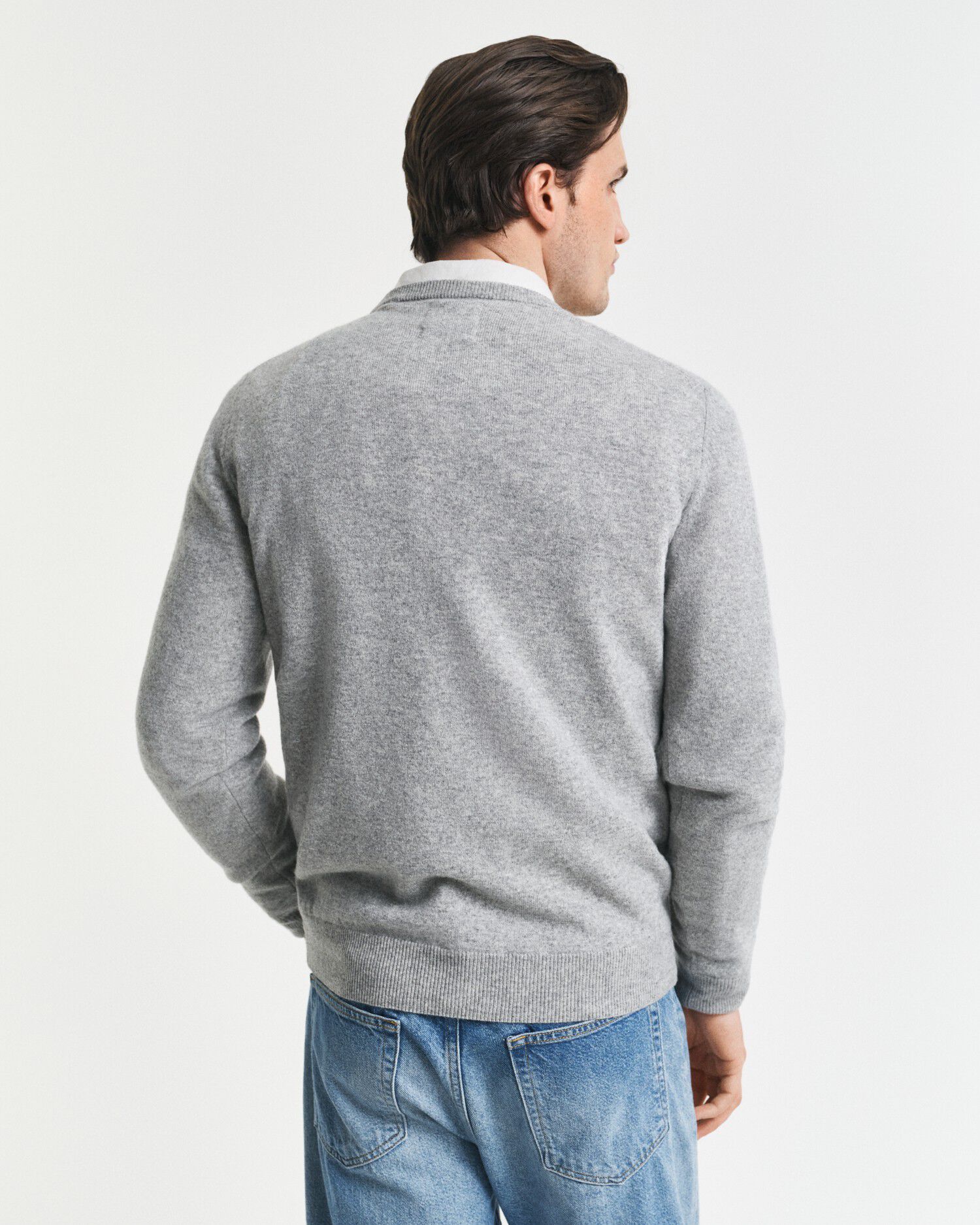 SUPERFINE LAMBSWOOL C-NECK
