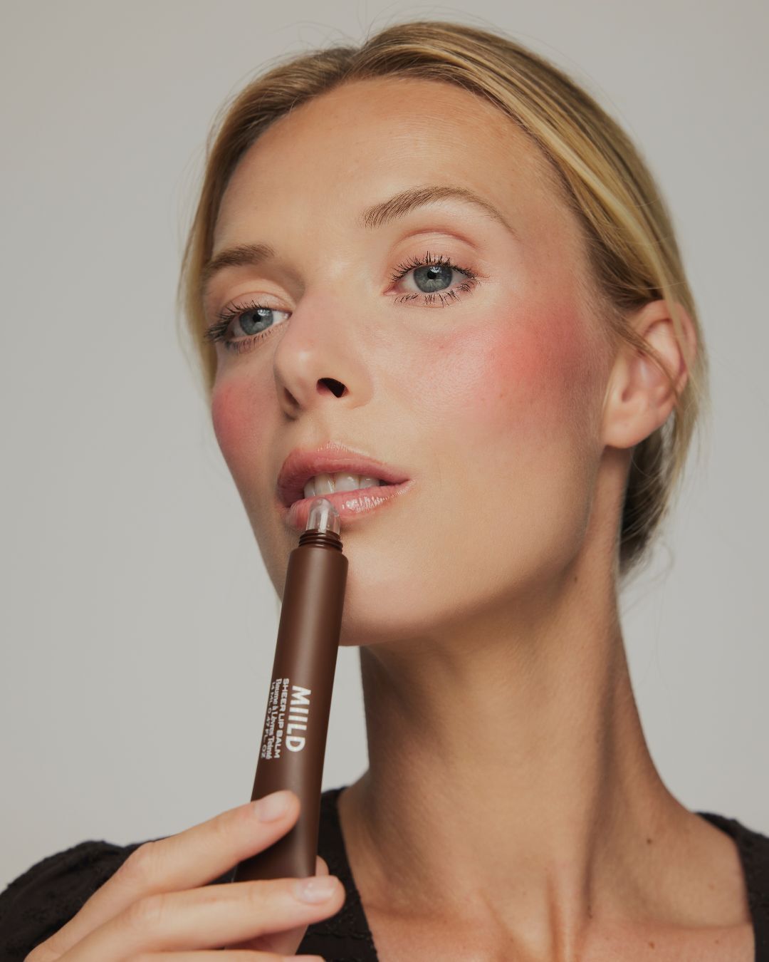 Sheer Lip Balm 01 Maple Gleam