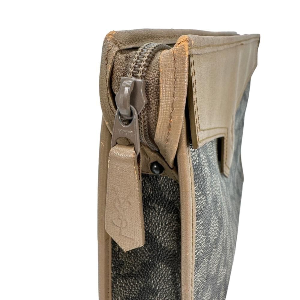 Yves Saint Laurent Clutch