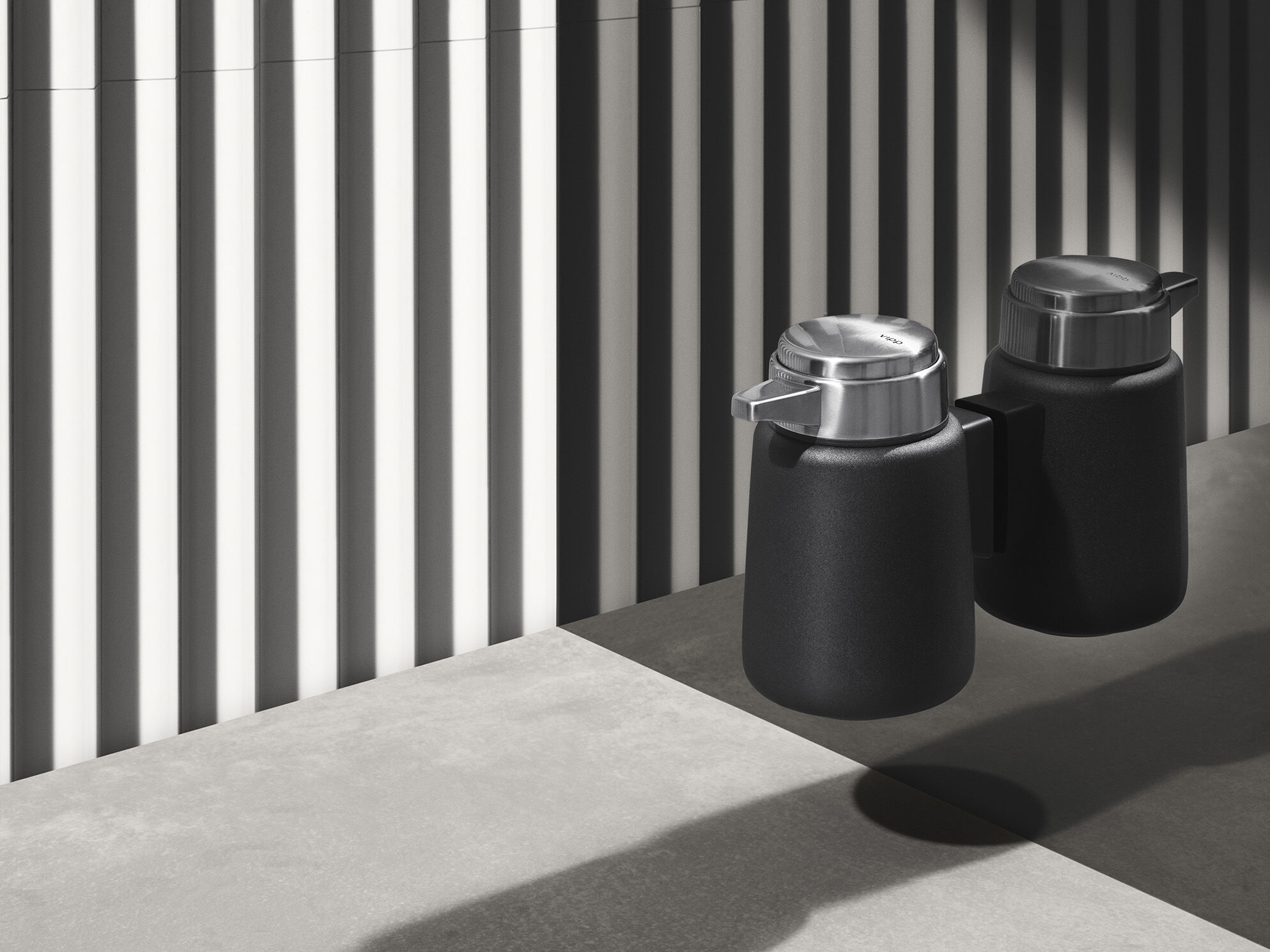 Vipp9 tv&aring;ldispenser V&auml;ggmonterad