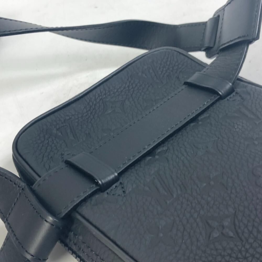 Louis Vuitton Crossbody Bag