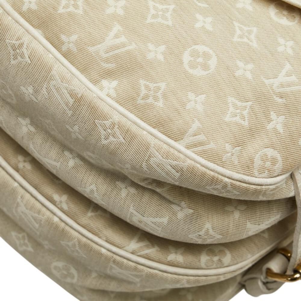 Louis Vuitton Saumur