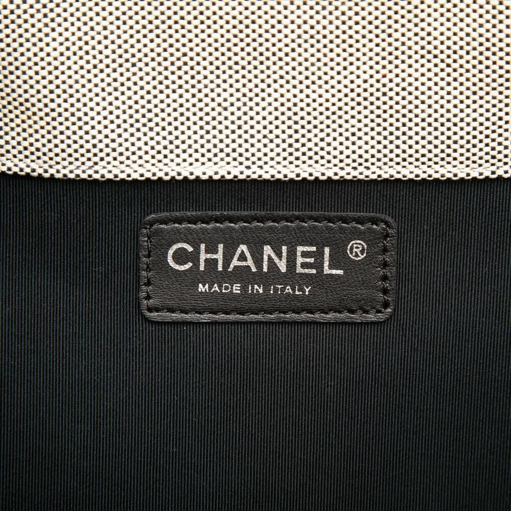 Chanel Chocolate Bar