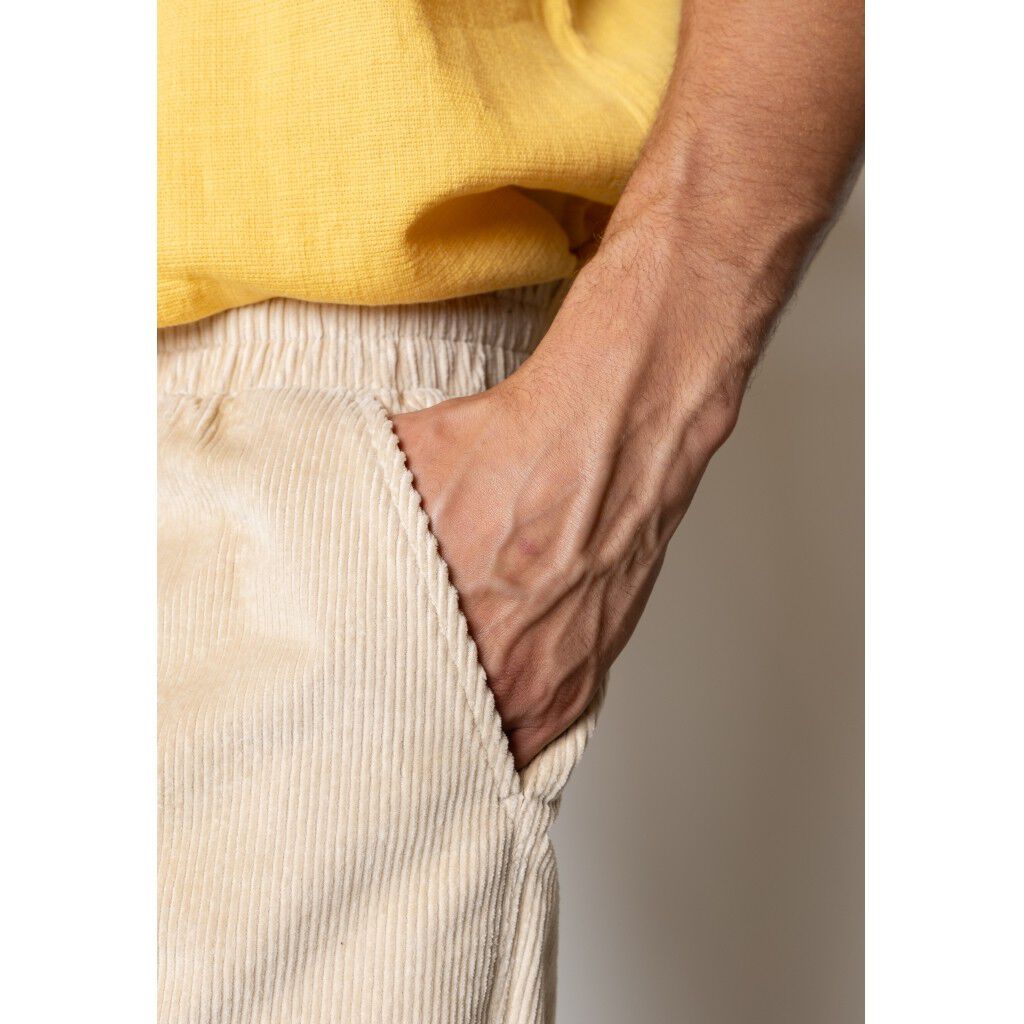 Fox corduroy shorts