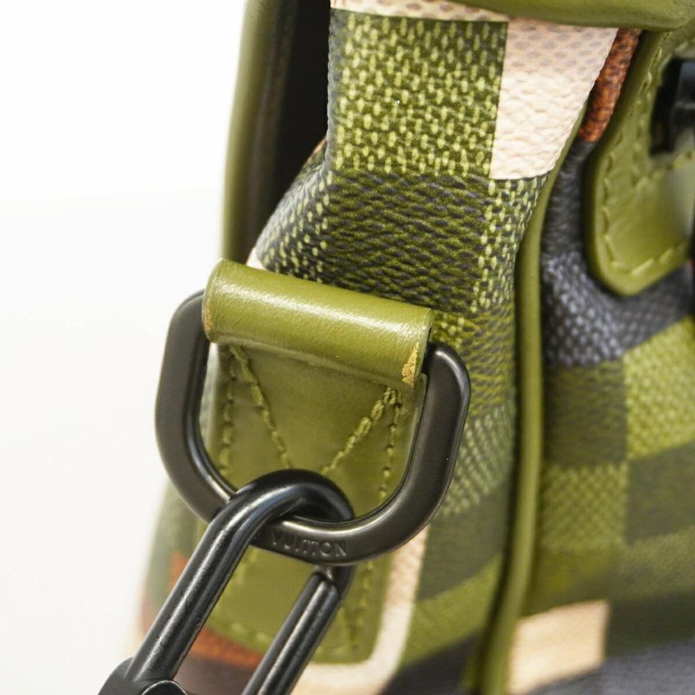 Louis Vuitton Shoulder Bags