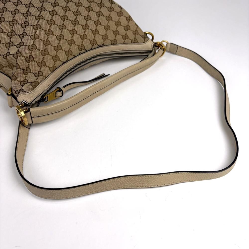 Gucci Shoulder Bag