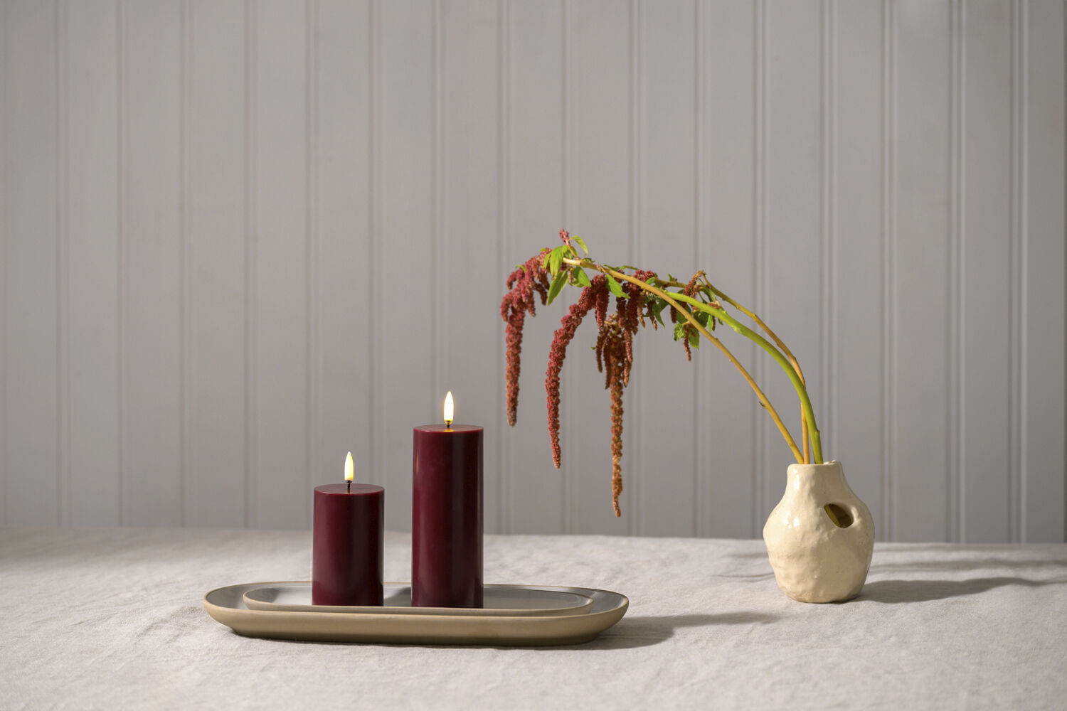 LED pillar candle, Wine red. Smooth, 5,8x10,1 cm