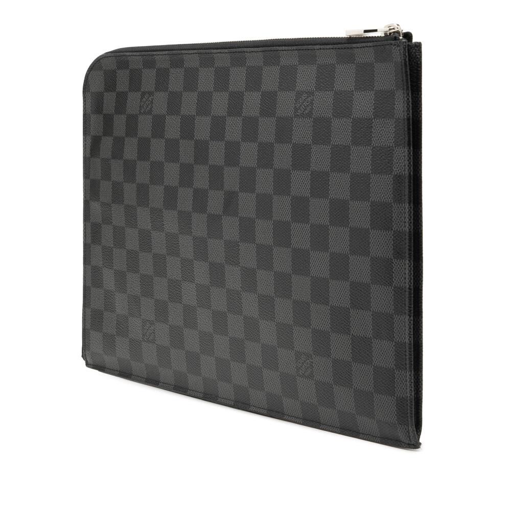 Louis Vuitton Clutch