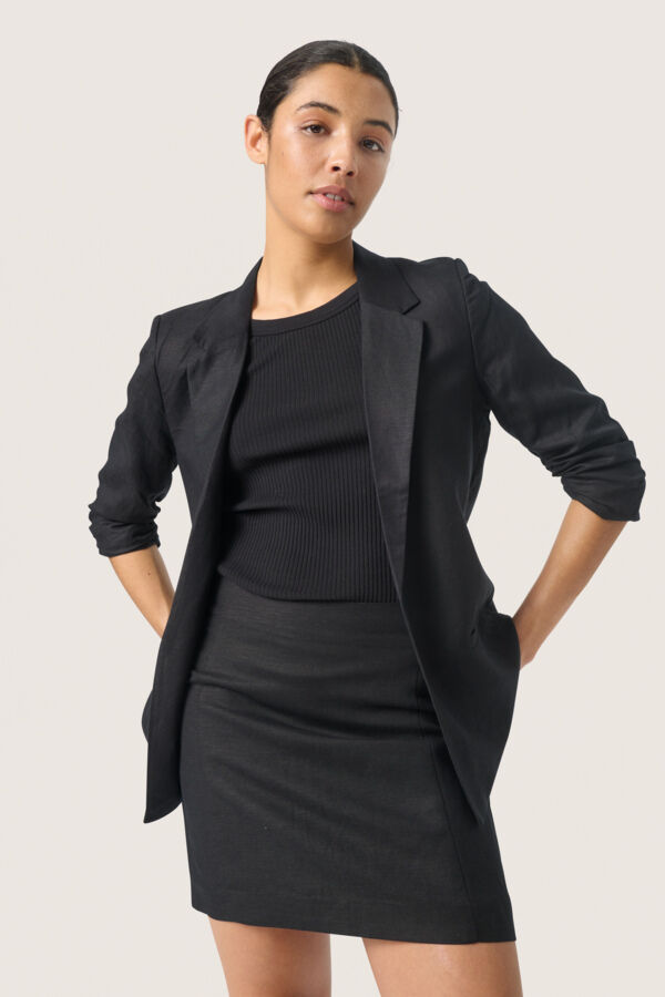 Kavajer & kostymv&auml;star