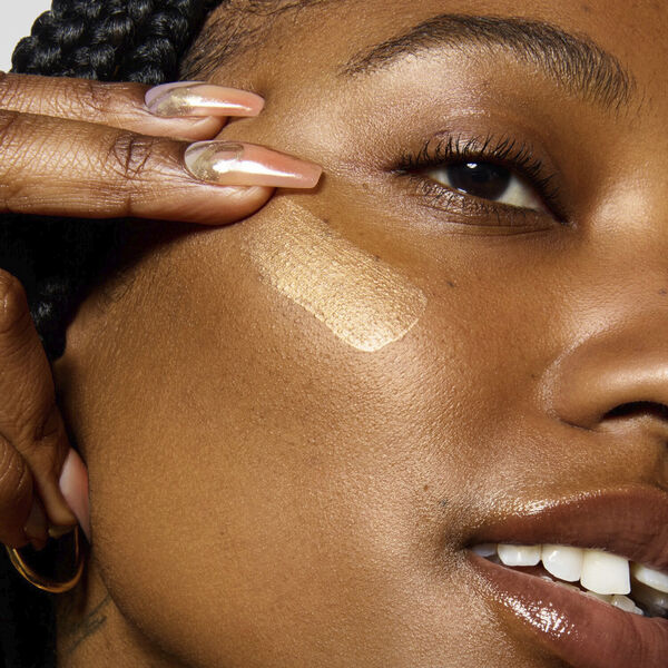 Hydro Grip + Glow Primer - Bas med reflekterande pärlor