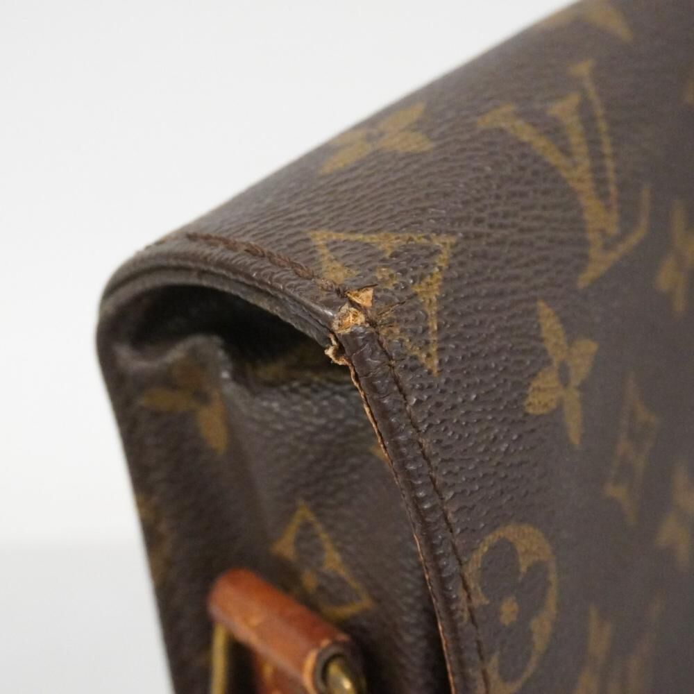 Louis Vuitton Shoulder Bags