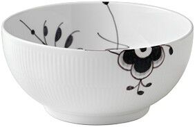 Black Fluted Mega sk&aring;l 1,8 L / 21 cm