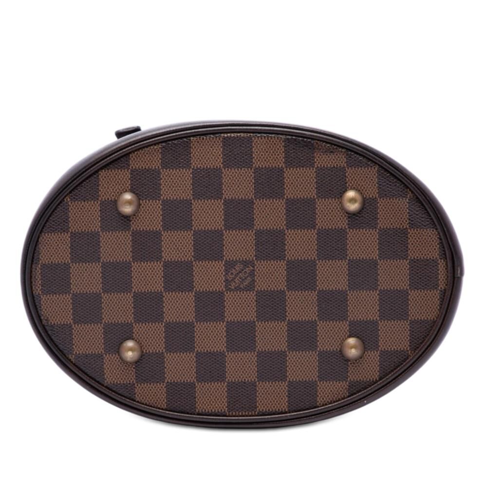 Louis Vuitton Marais