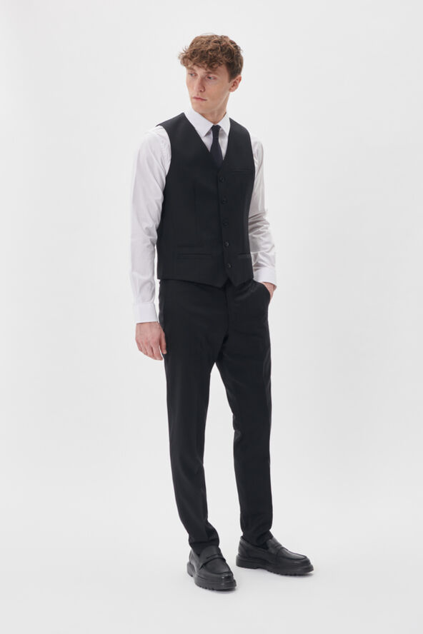 Breck Stretch Vest