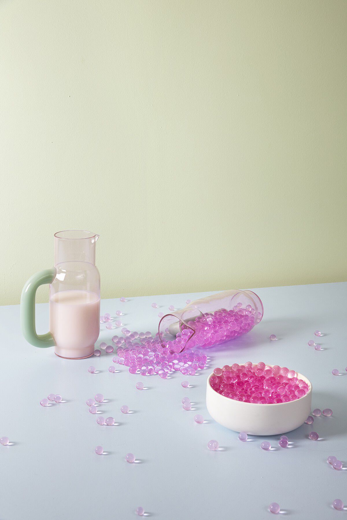 PITCHER, MILKY JADE/ MILKY ROSE