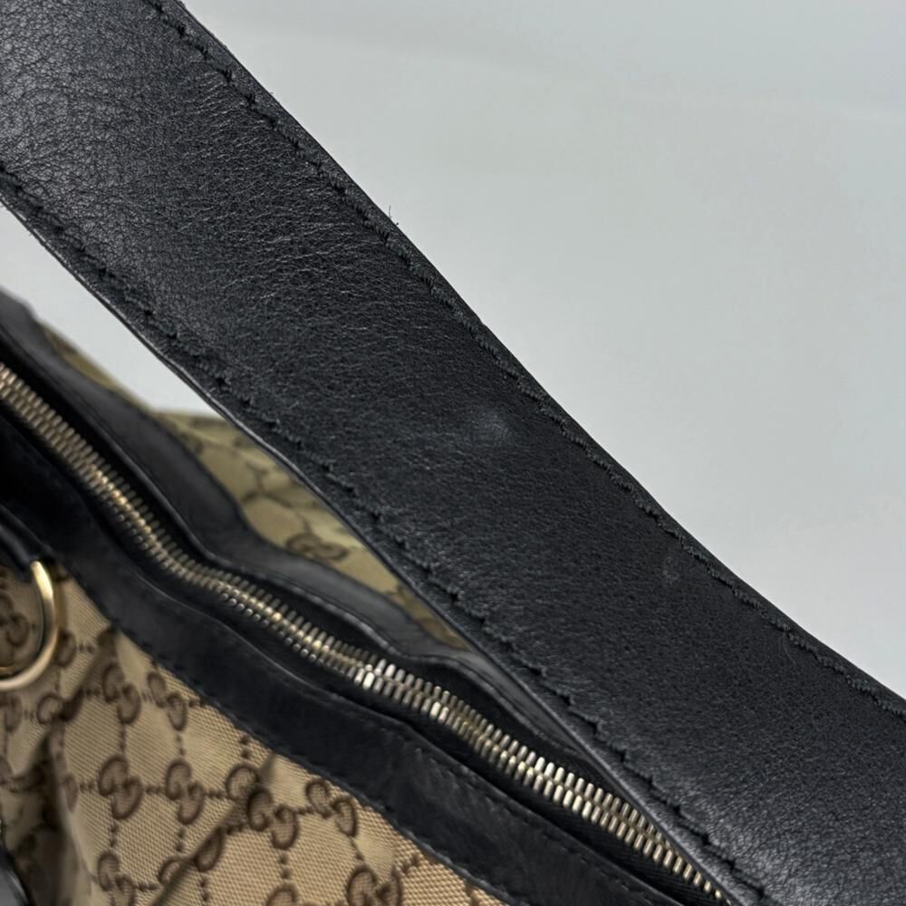 Gucci Shoulder Bag