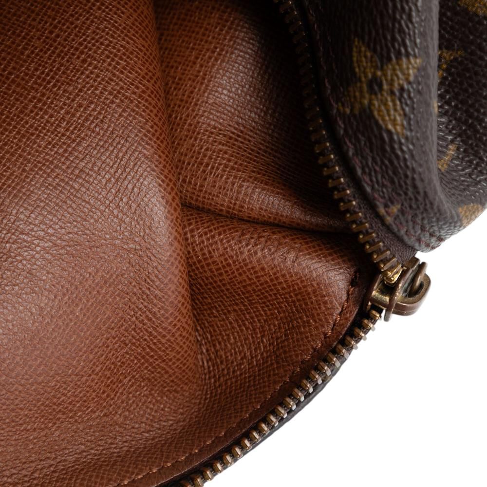 Louis Vuitton Papillon
