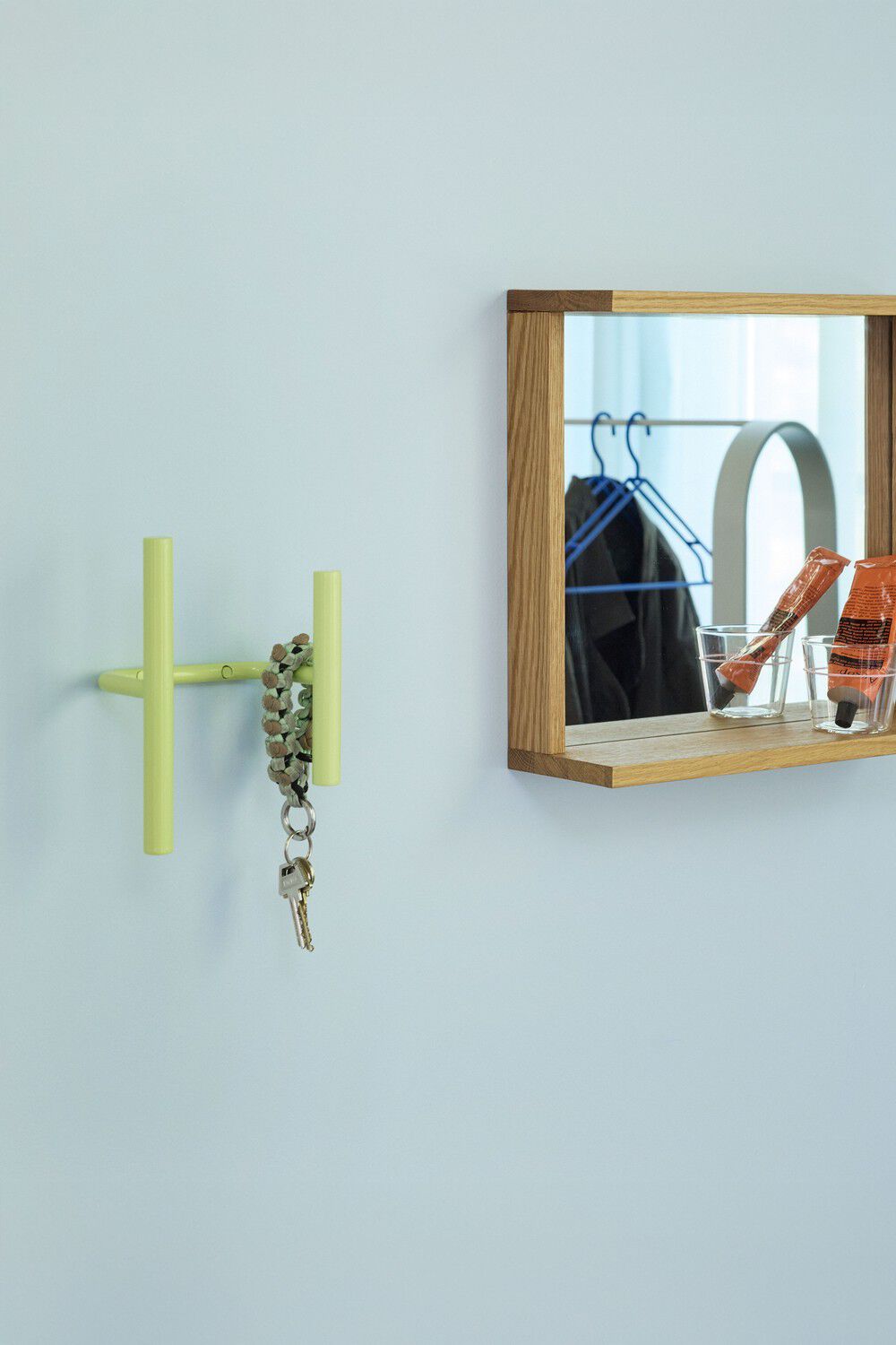 Flip Coatrack Light green