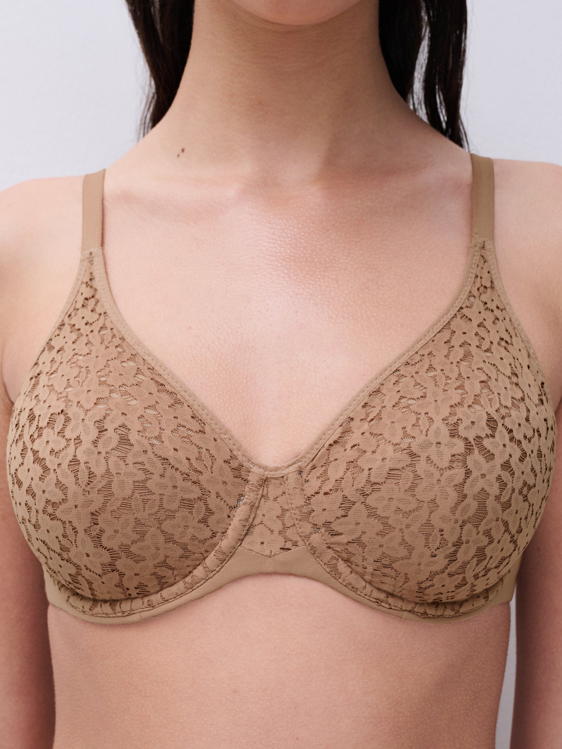 Norah Covering molded bra