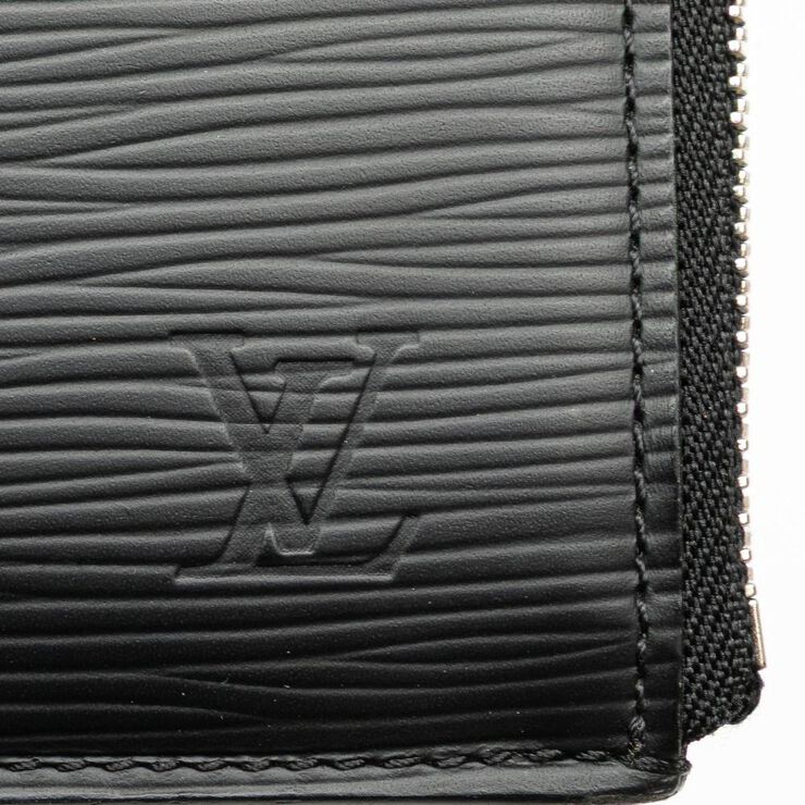 Louis Vuitton Pouch