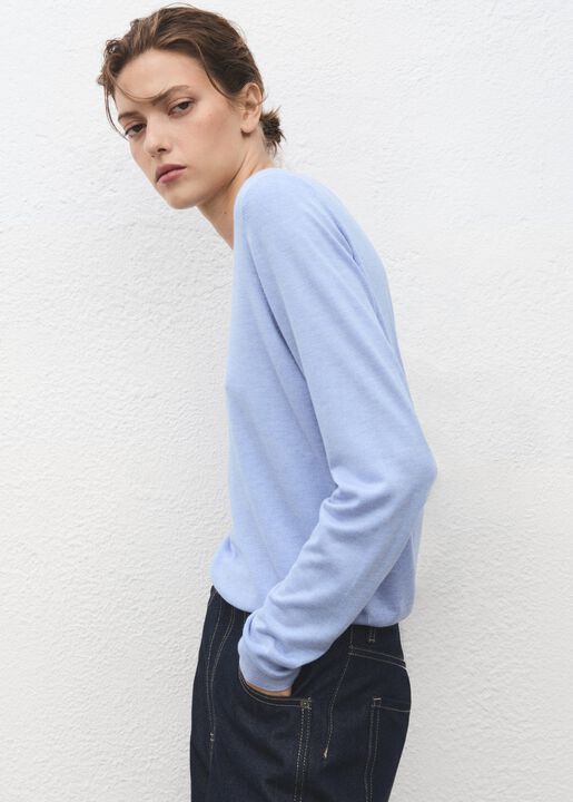 Fine-knit crew-neck sweater