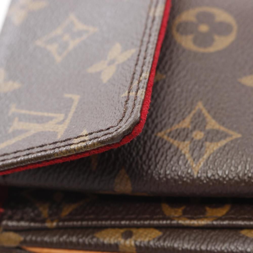 Louis Vuitton Shoulder Bags