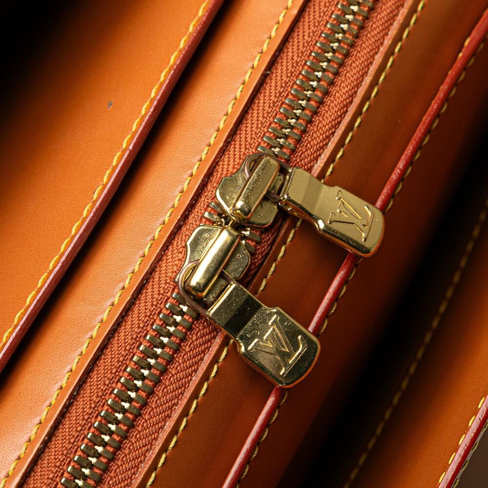 Louis Vuitton Pont Neuf