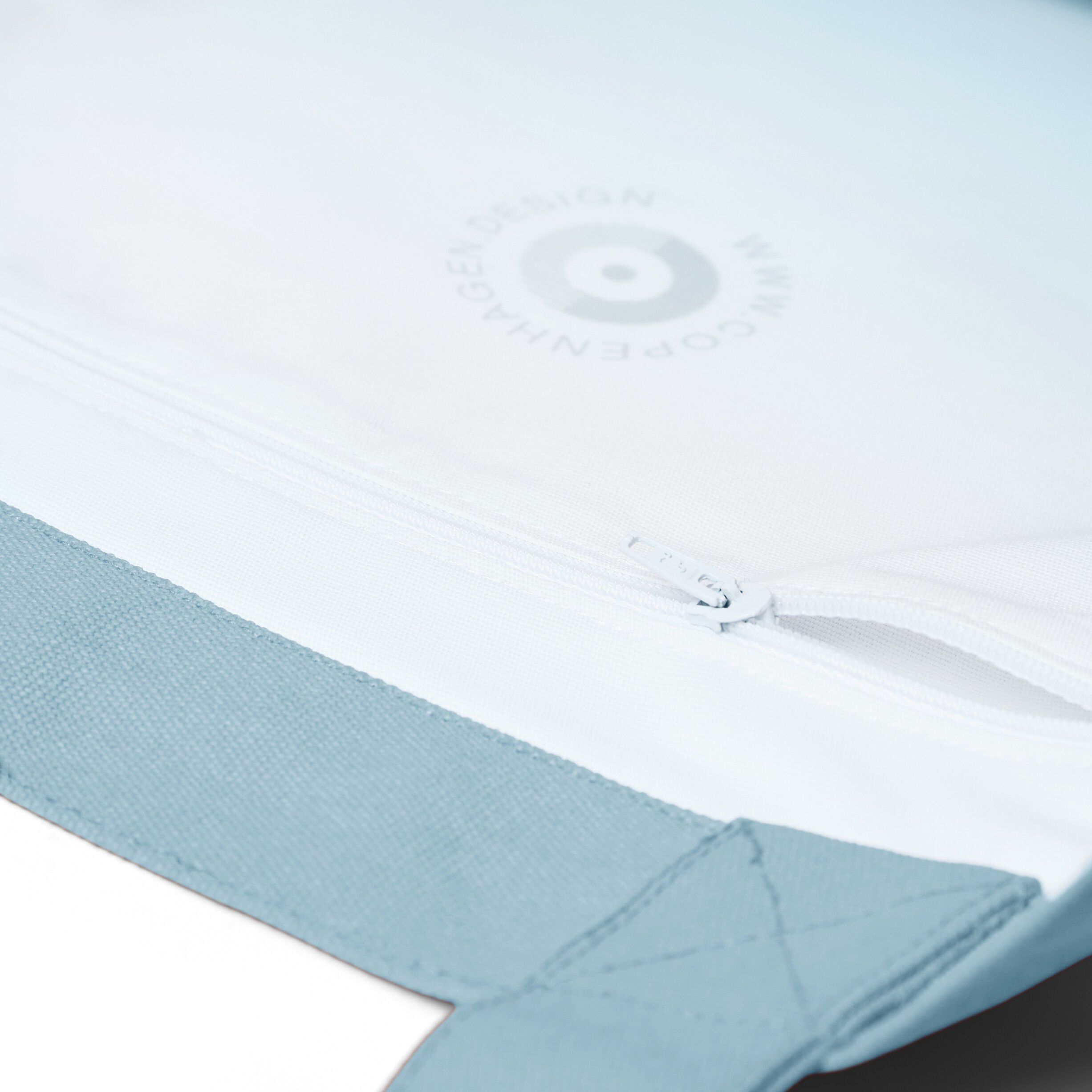 Pantone TOTE BAG - Light Blue