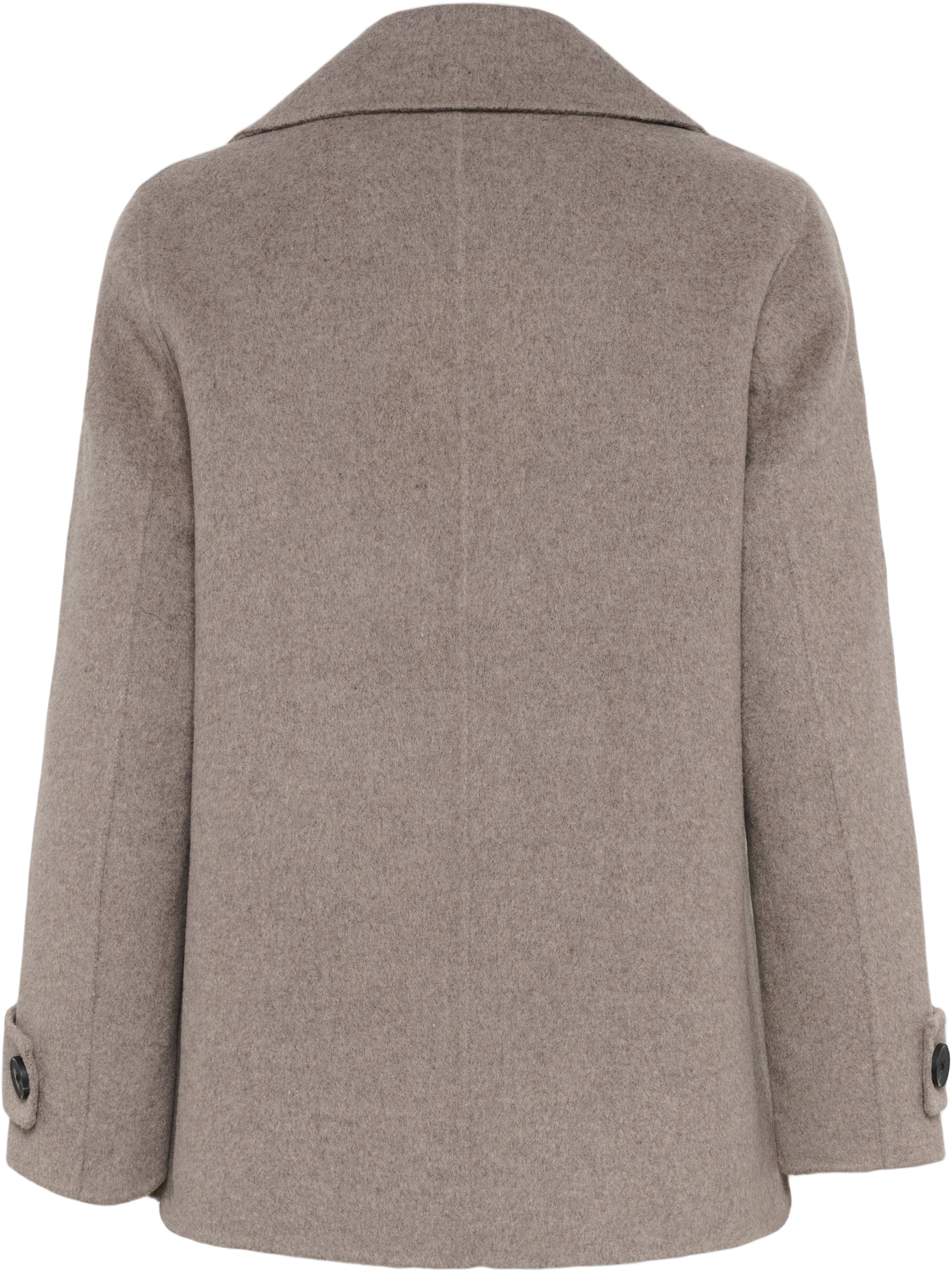 MannaIW Outerwear Premium