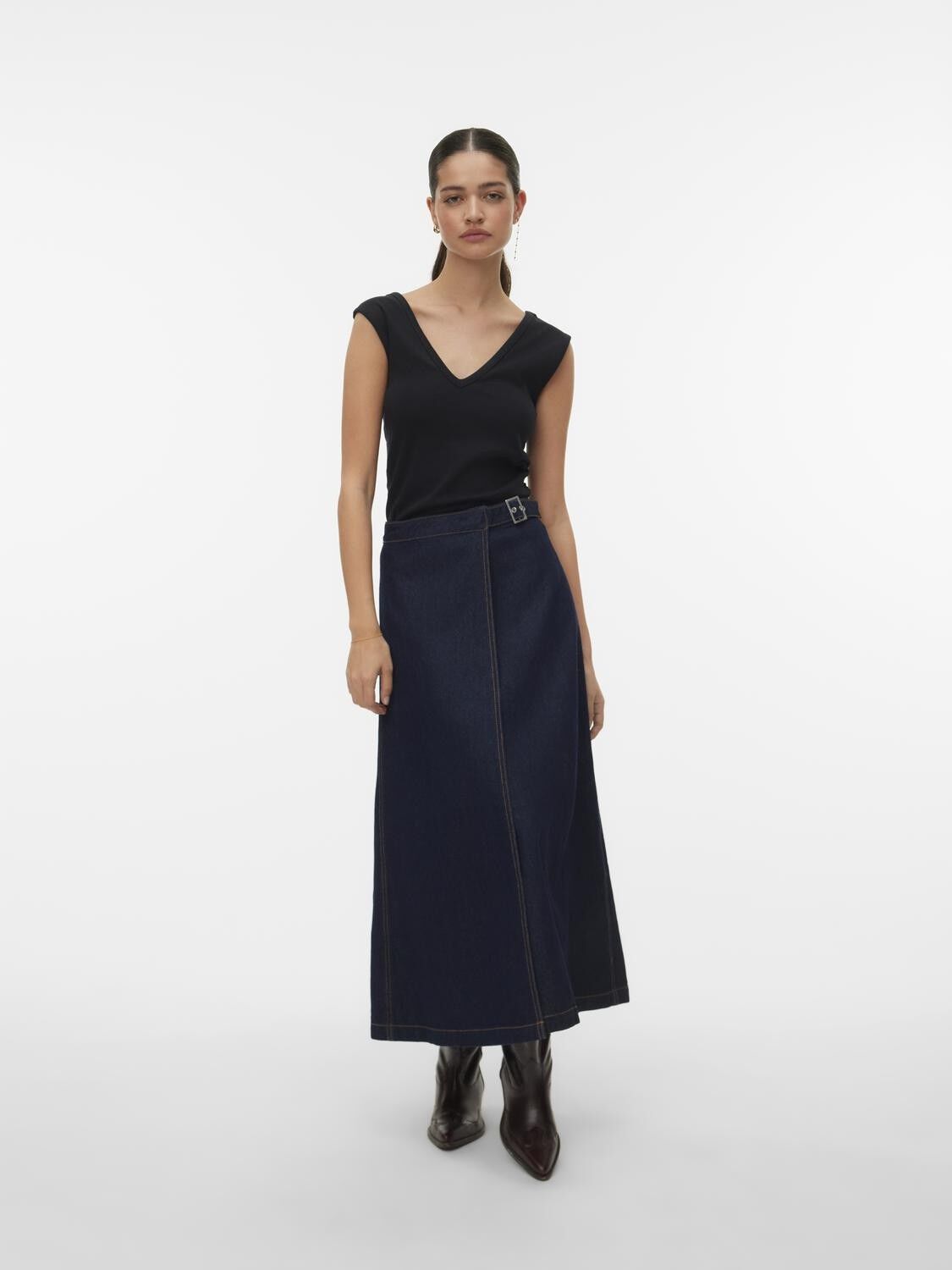 AWVEGA V-NECK TANK TOP