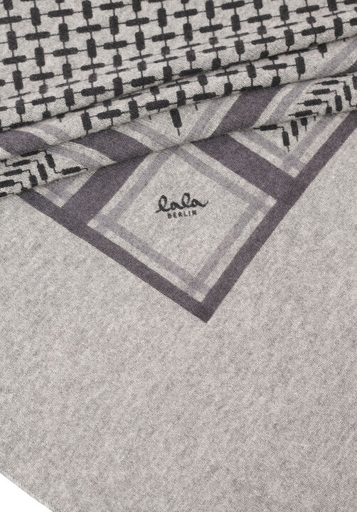 Triangle Trinity Classic L - 100% cashmere