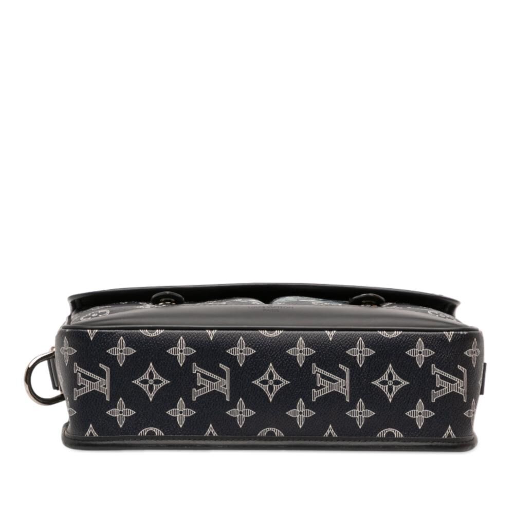 Louis Vuitton Messenger