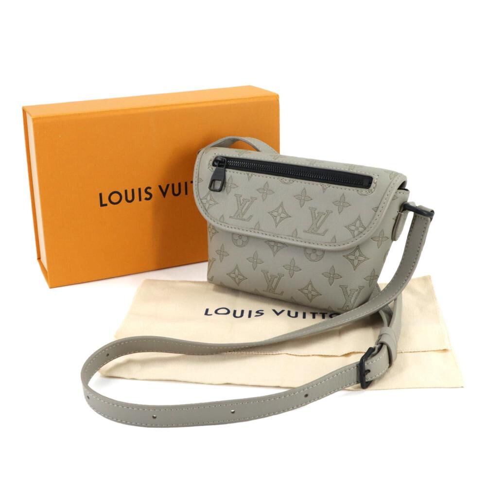 Louis Vuitton Shoulder Bags
