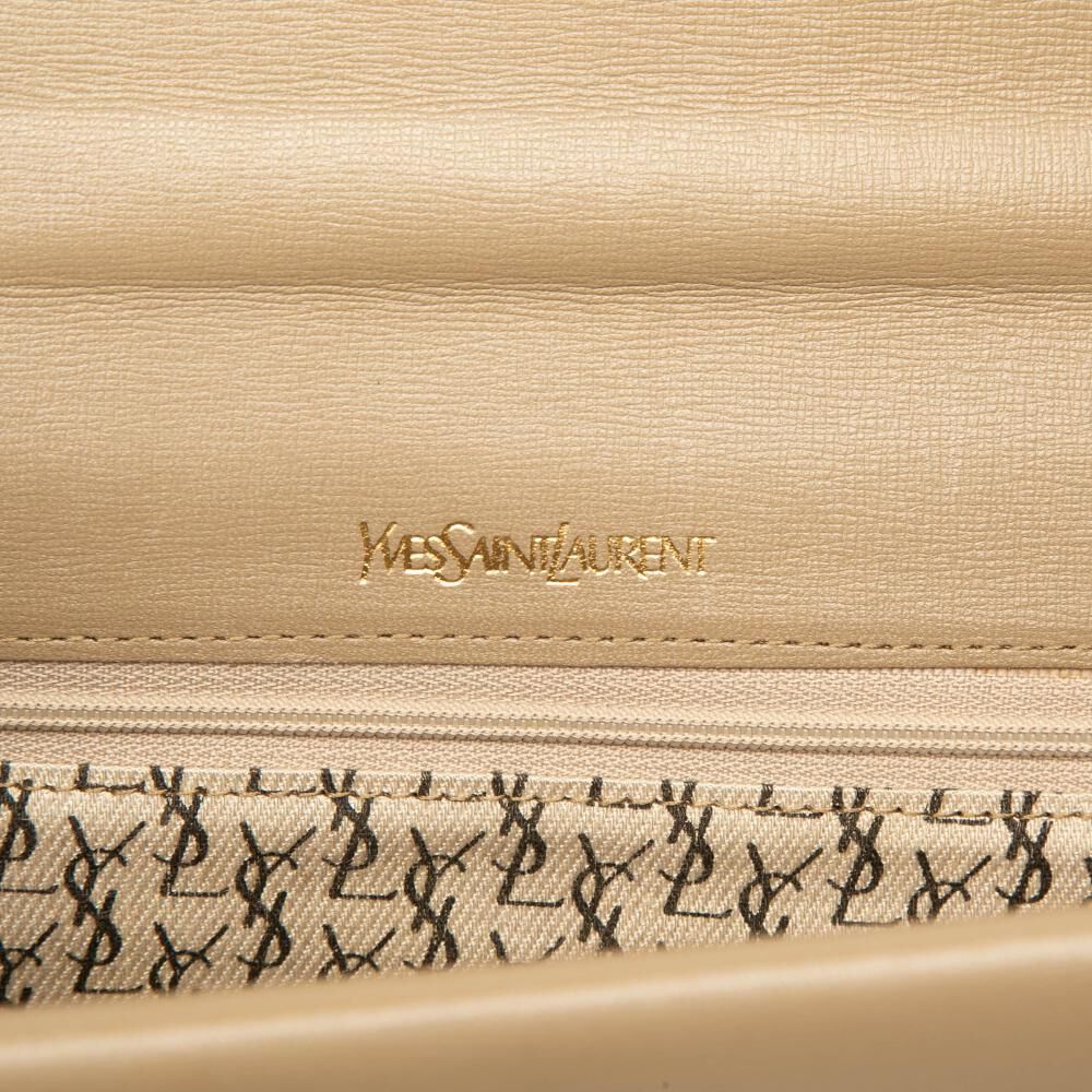 Yves Saint Laurent Shoulder Bag