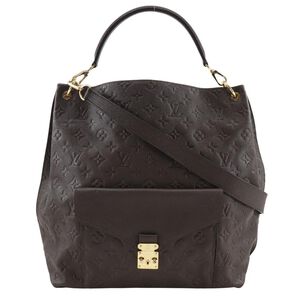 Louis Vuitton Shoulder Bags