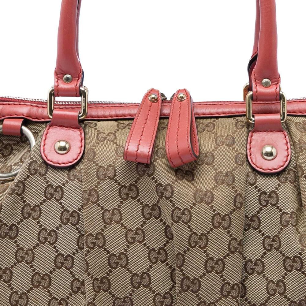 Gucci Shoulder Bag