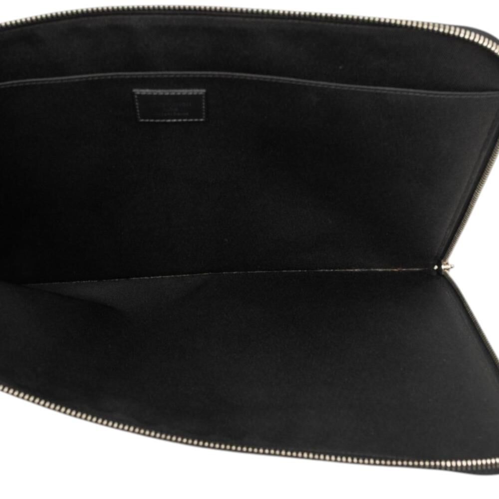 Louis Vuitton Clutch