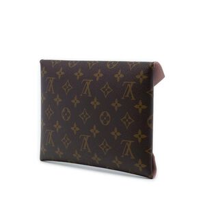 Louis Vuitton Clutch