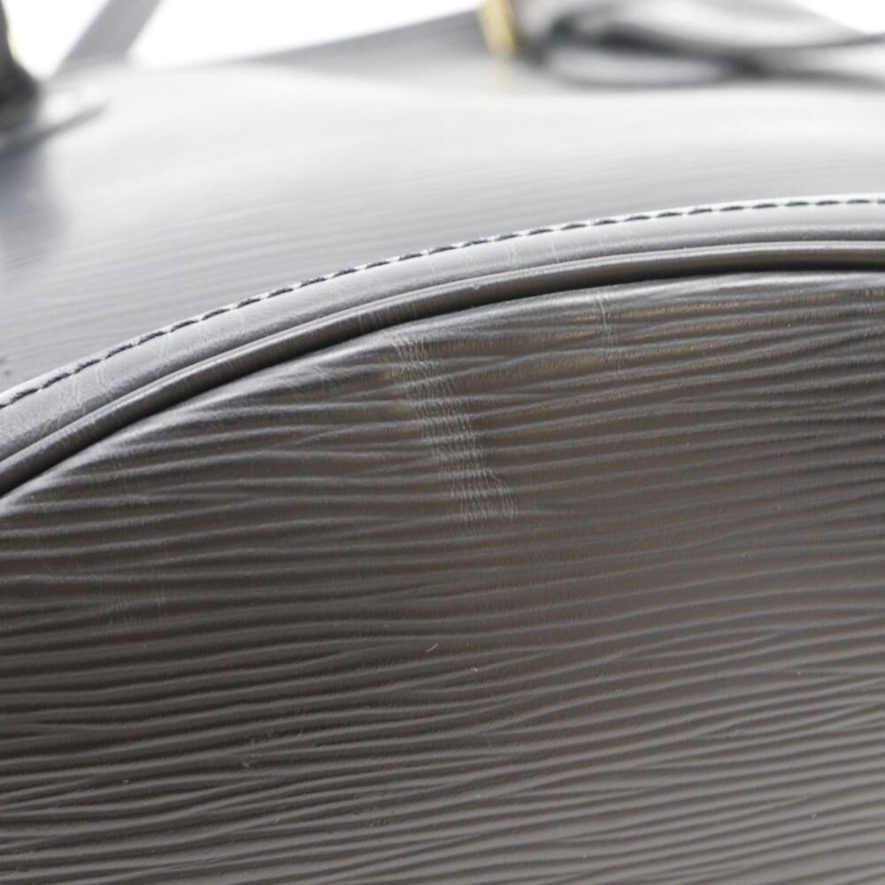 Louis Vuitton Bucket Bag