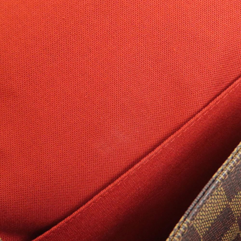 Louis Vuitton Broadway