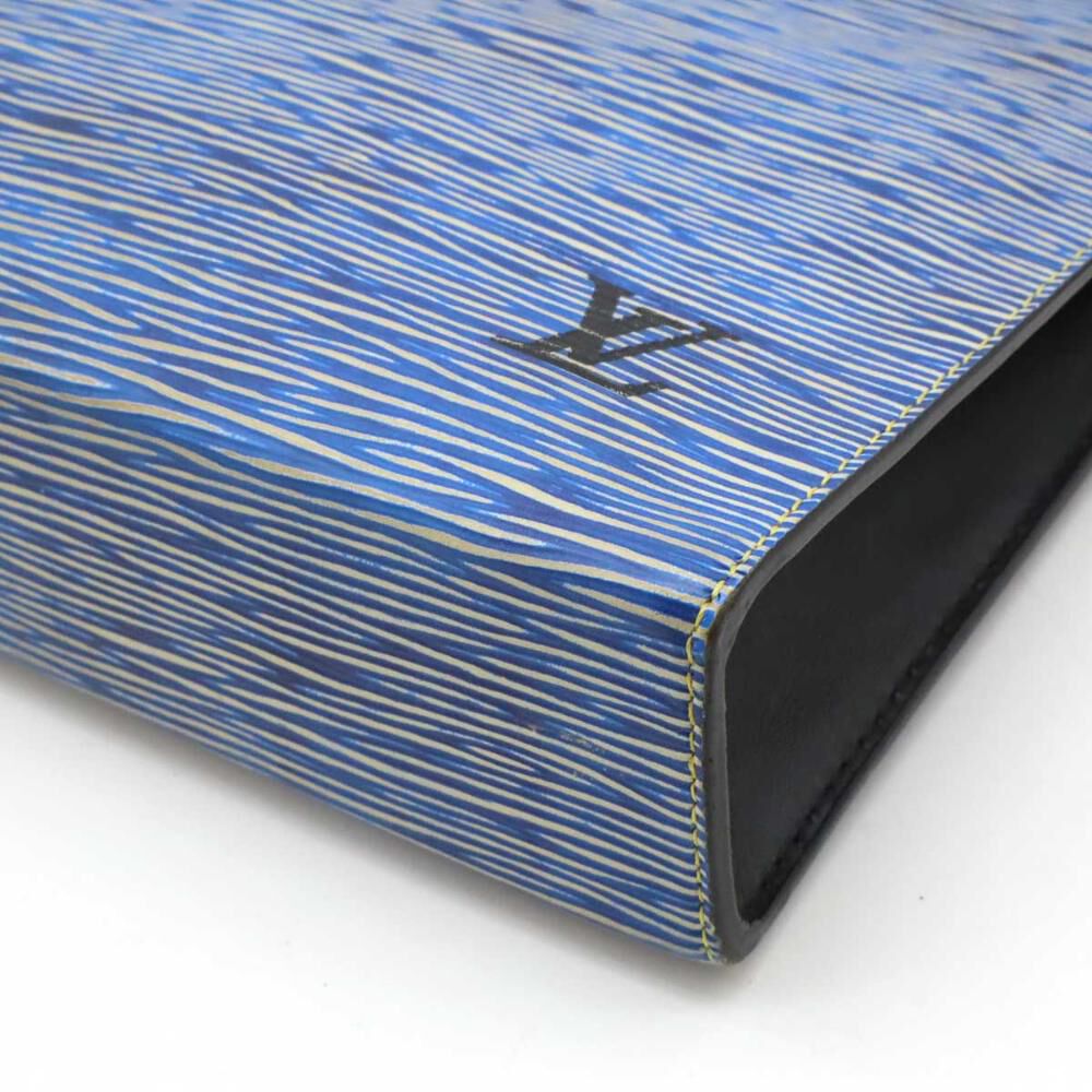 Louis Vuitton Poche Toilette