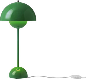 Flowerpot VP3 Table Lamp