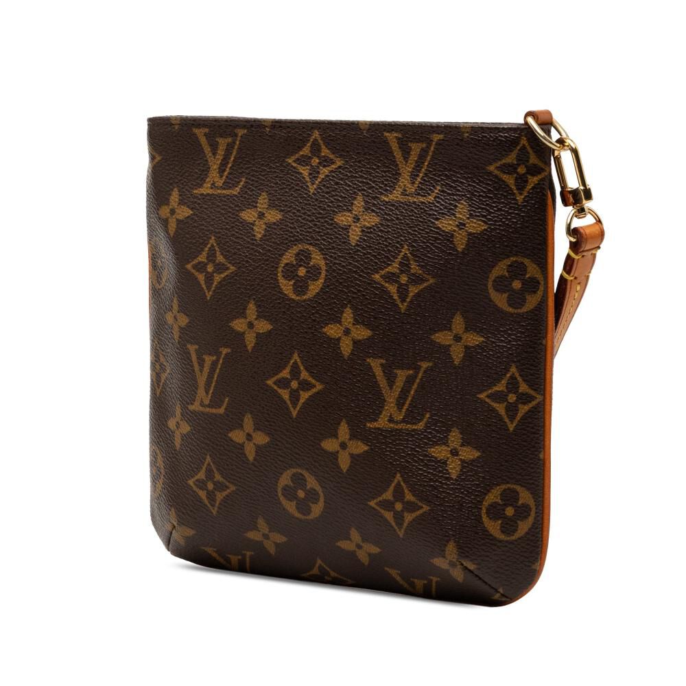 Louis Vuitton Clutch