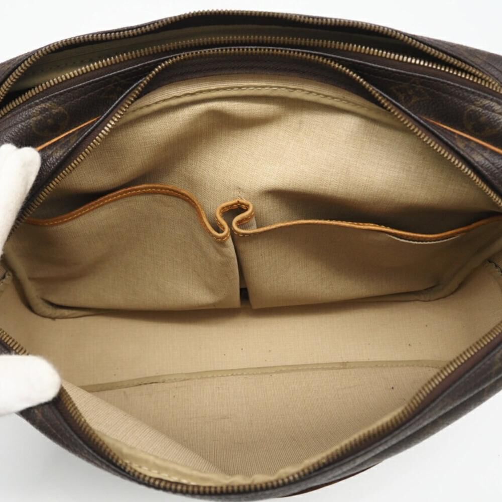 Louis Vuitton Reporter