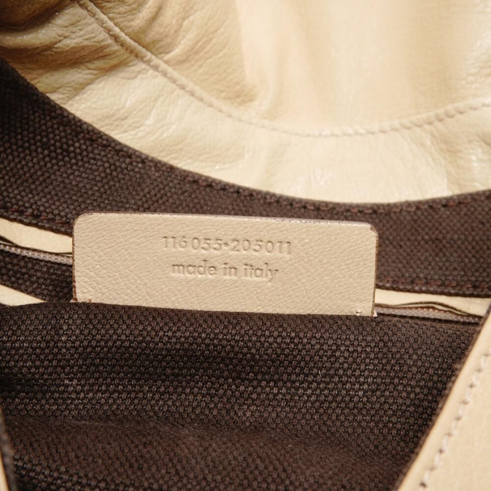 Yves Saint Laurent Shoulder Bag