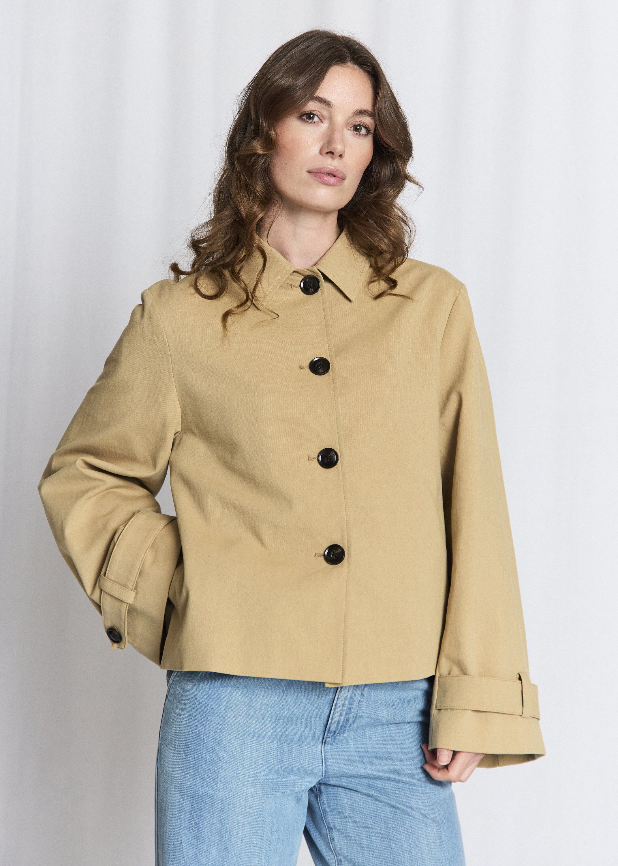 BS Alberta Regular Fit Jacket