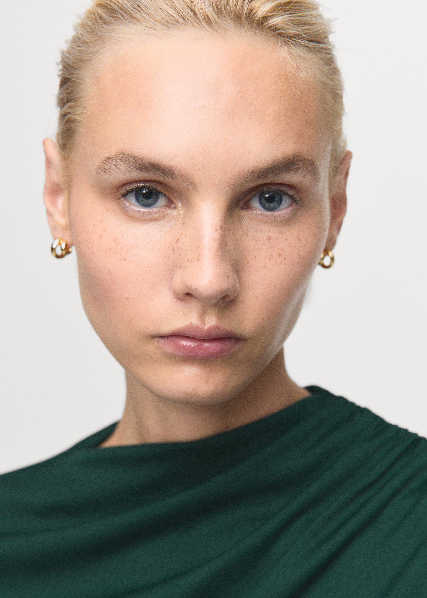 T-shirt with gathered asymmetrical