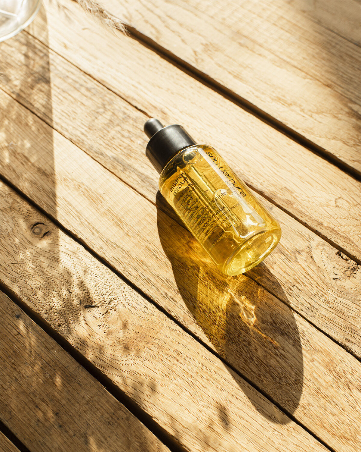 essence absolue nourishing soothing scalp oil concentrate